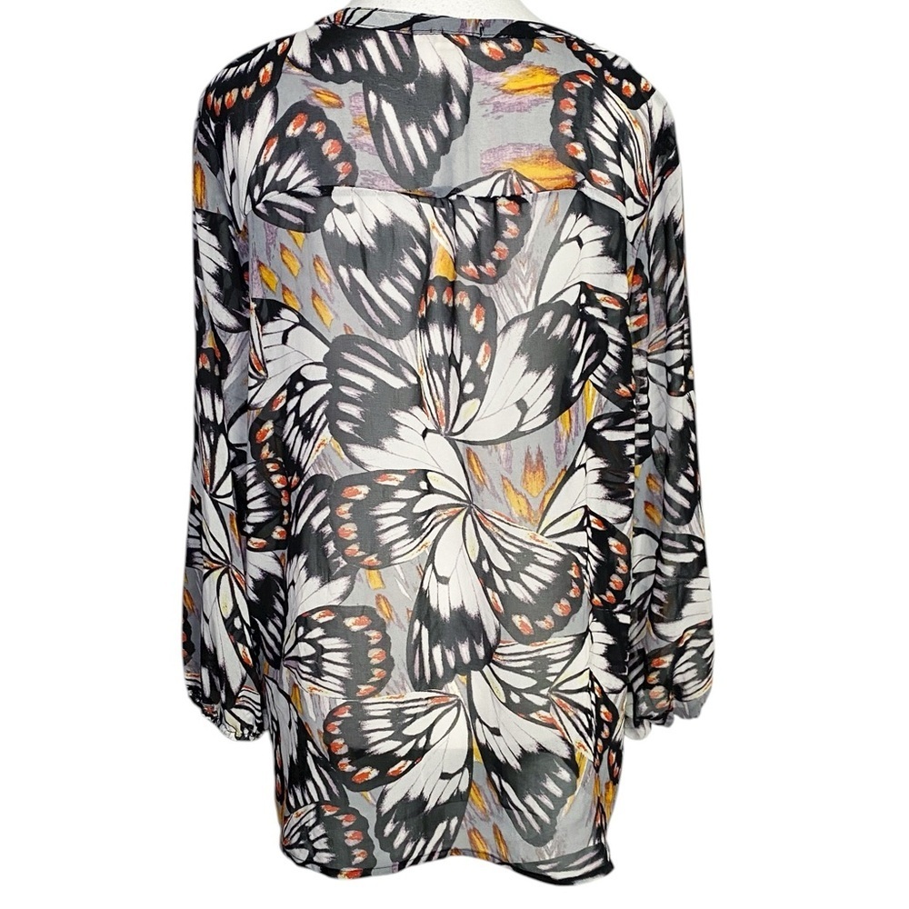 Hope Springs Butterfly Patterned Blouse - Picture 2 of 14